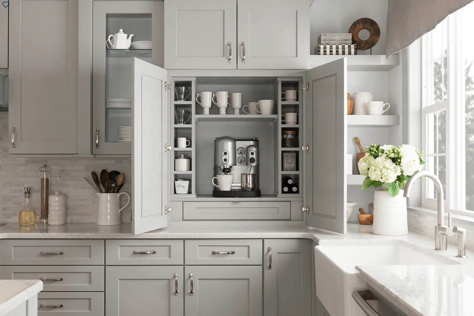 650F Painted Stone Kitchen