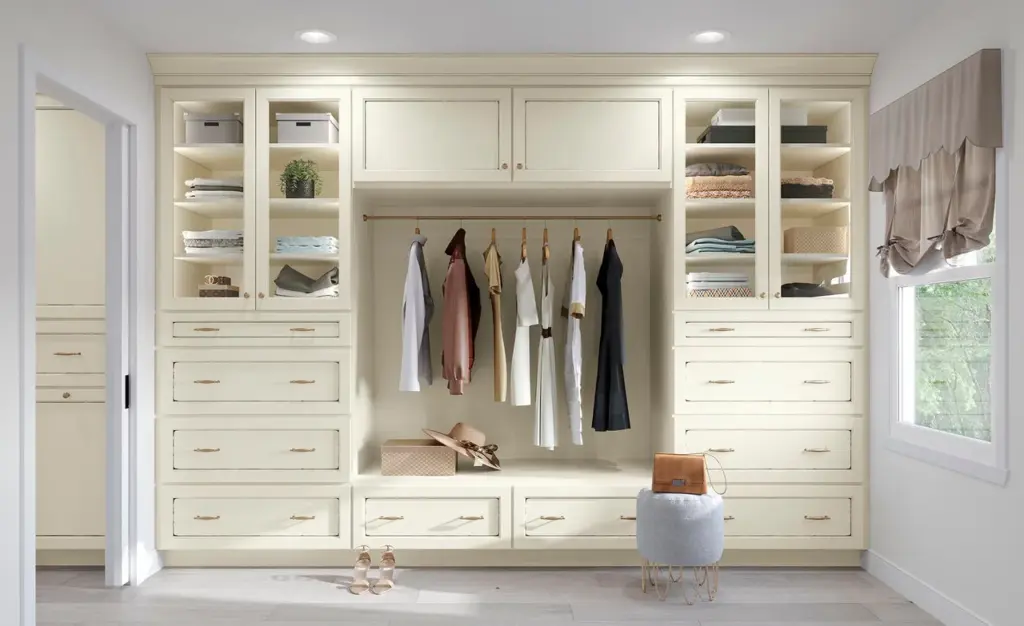 470F Painted Biscotti Closet